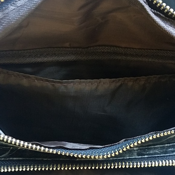 Black Marble Fanny Pack with Adjustable Strap - Picture 7 of 7